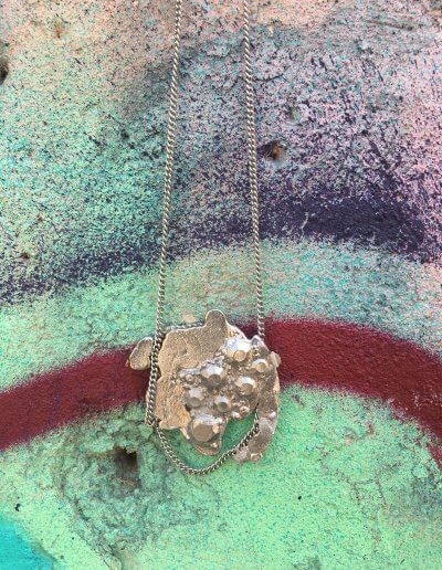 9. Traces of Paris - jewellery from urban mined materials